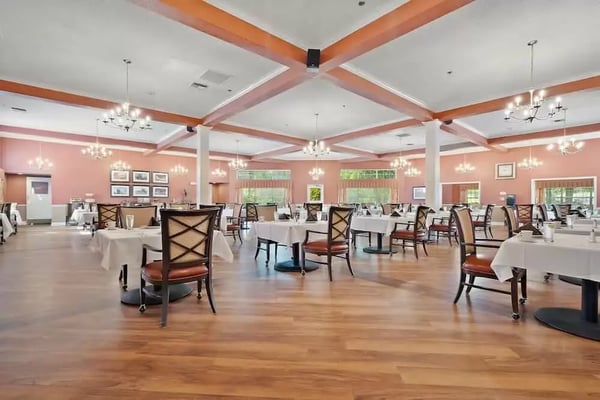 Morada-Lake-Arlington-Independent-Living-Real-Estate-Photography-Dallas-19