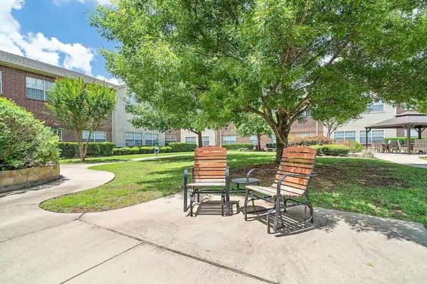 Morada-Lake-Arlington-Independent-Living-Real-Estate-Photography-Dallas-36