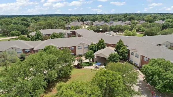 Morada-Lake-Arlington-Independent-Living-Real-Estate-Photography-Dallas-5